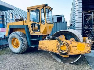 BOMAG BW 213 D MACHINE SUISSE compactador de asfalto