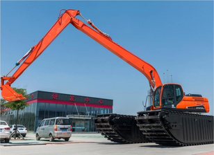 Doosan DH225 excavadora anfibia