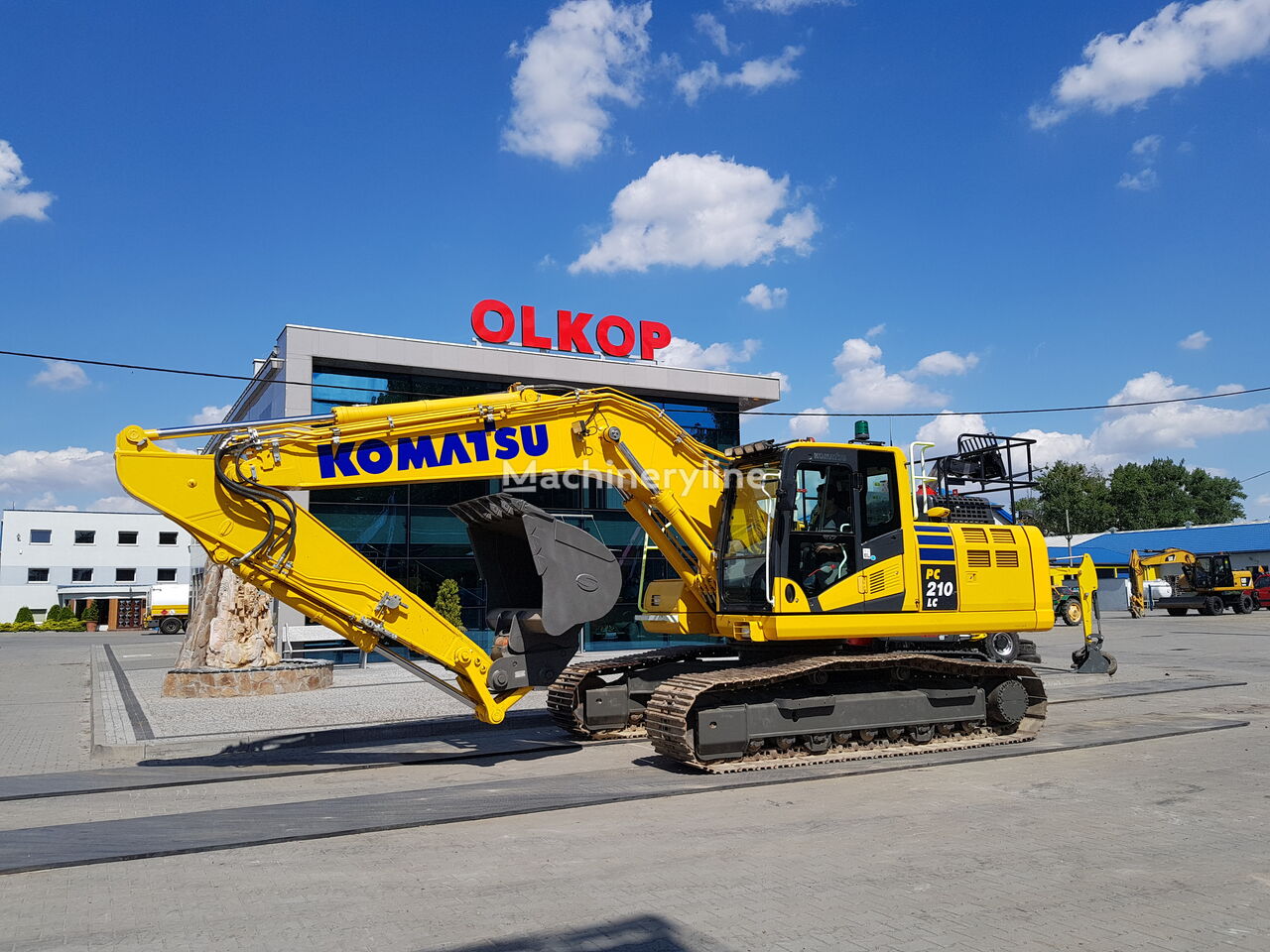 Komatsu PC210-11 / LOW HOURS  RATY - KREDYT excavadora de cadenas