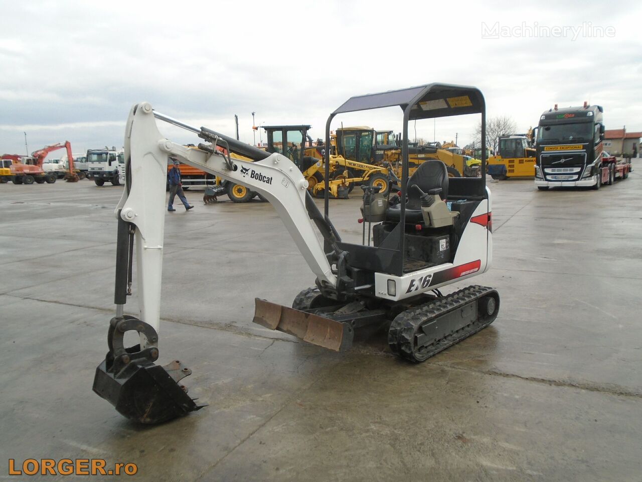 Bobcat E16 miniexcavadora