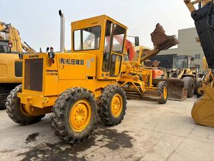 Komatsu GD511 motoniveladora